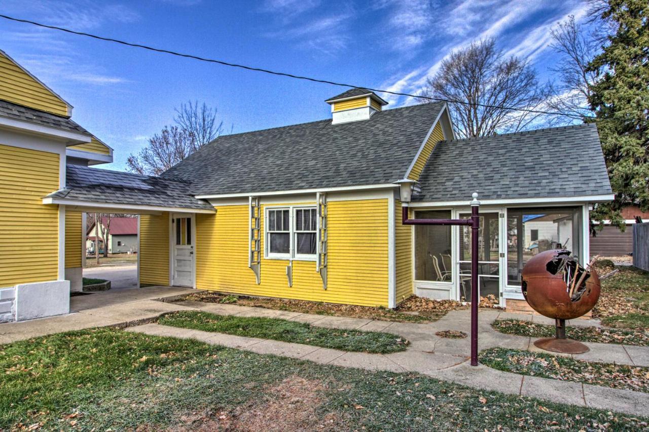 Cozy Appleton Getaway With Screened-In Porch And Yard! Exterior foto
